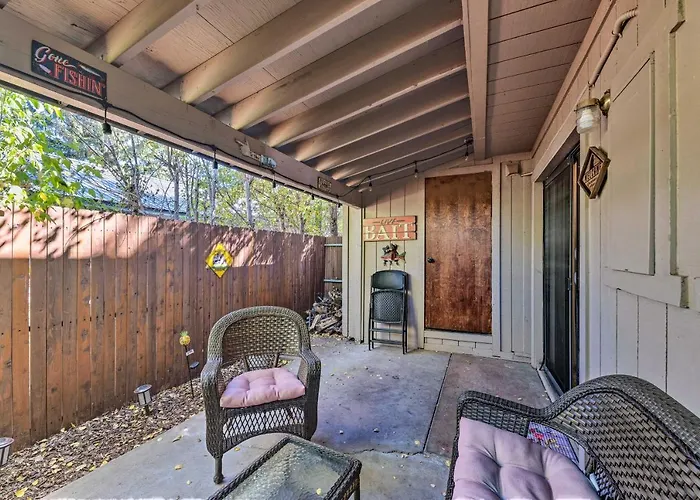 Holiday home Gated Resort, Pool And Townhome In Pinetop! *