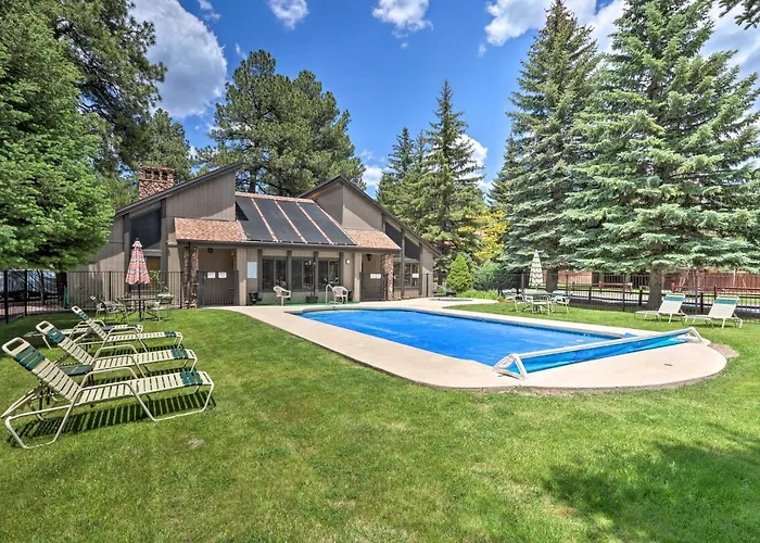 Gated Resort, Pool And Townhome In Pinetop! *